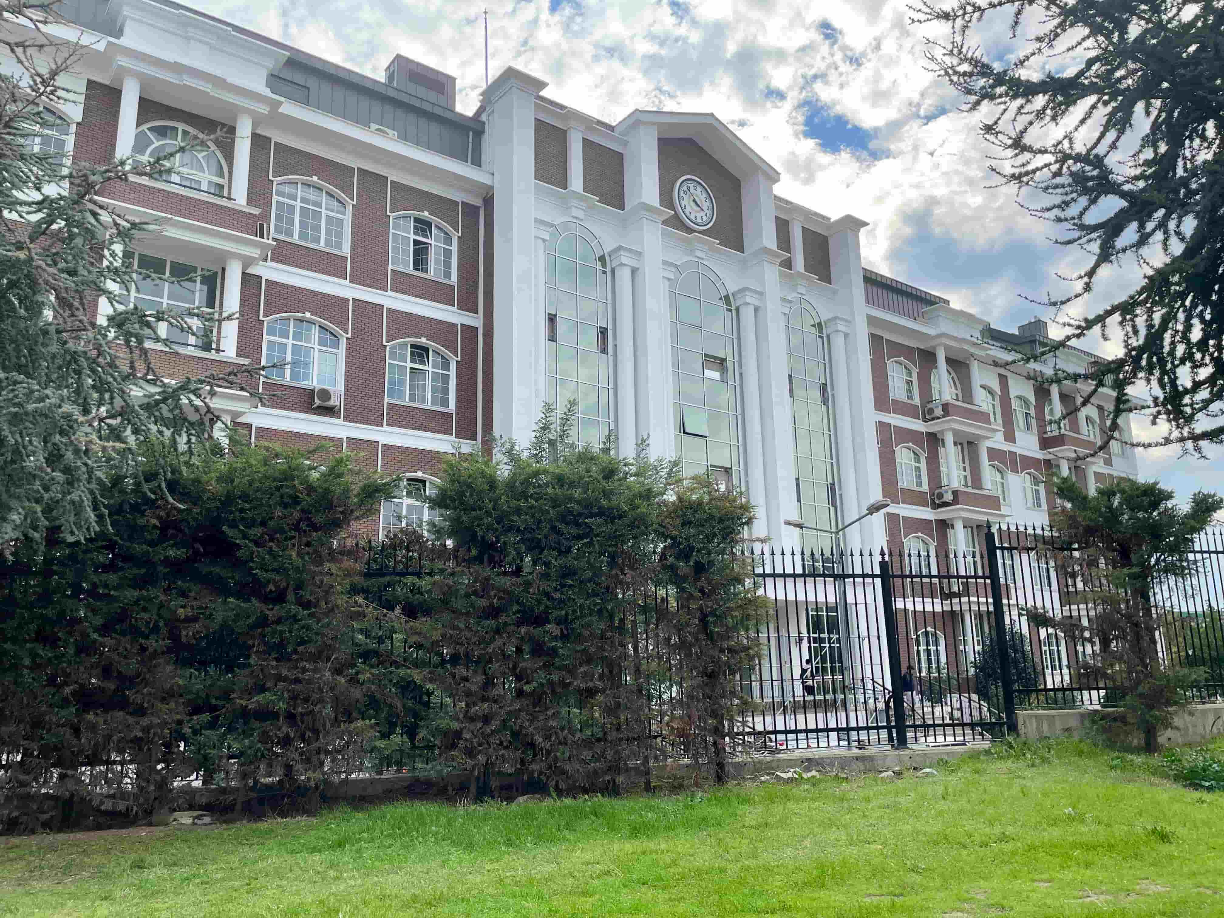 Okulumuzun Fotoğrafı